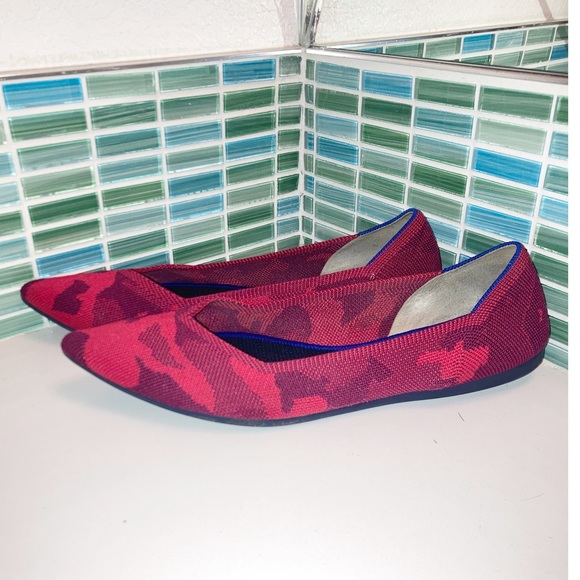 Rothy's The Point in Red Camo - Picture 10 of 12